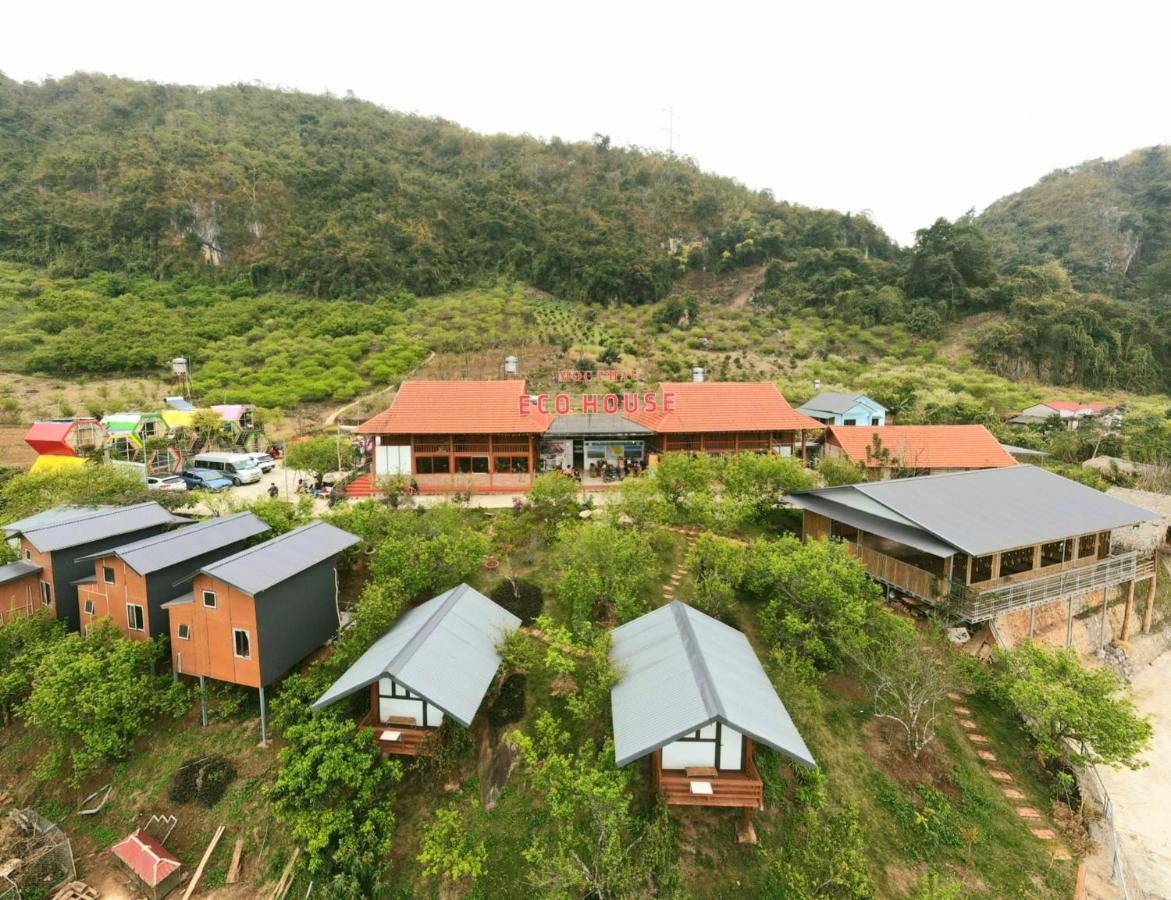 Eco House Moc Chau Bed & Breakfast Exterior photo