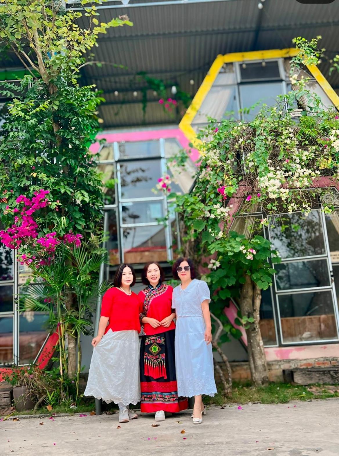 Eco House Moc Chau Bed & Breakfast Exterior photo