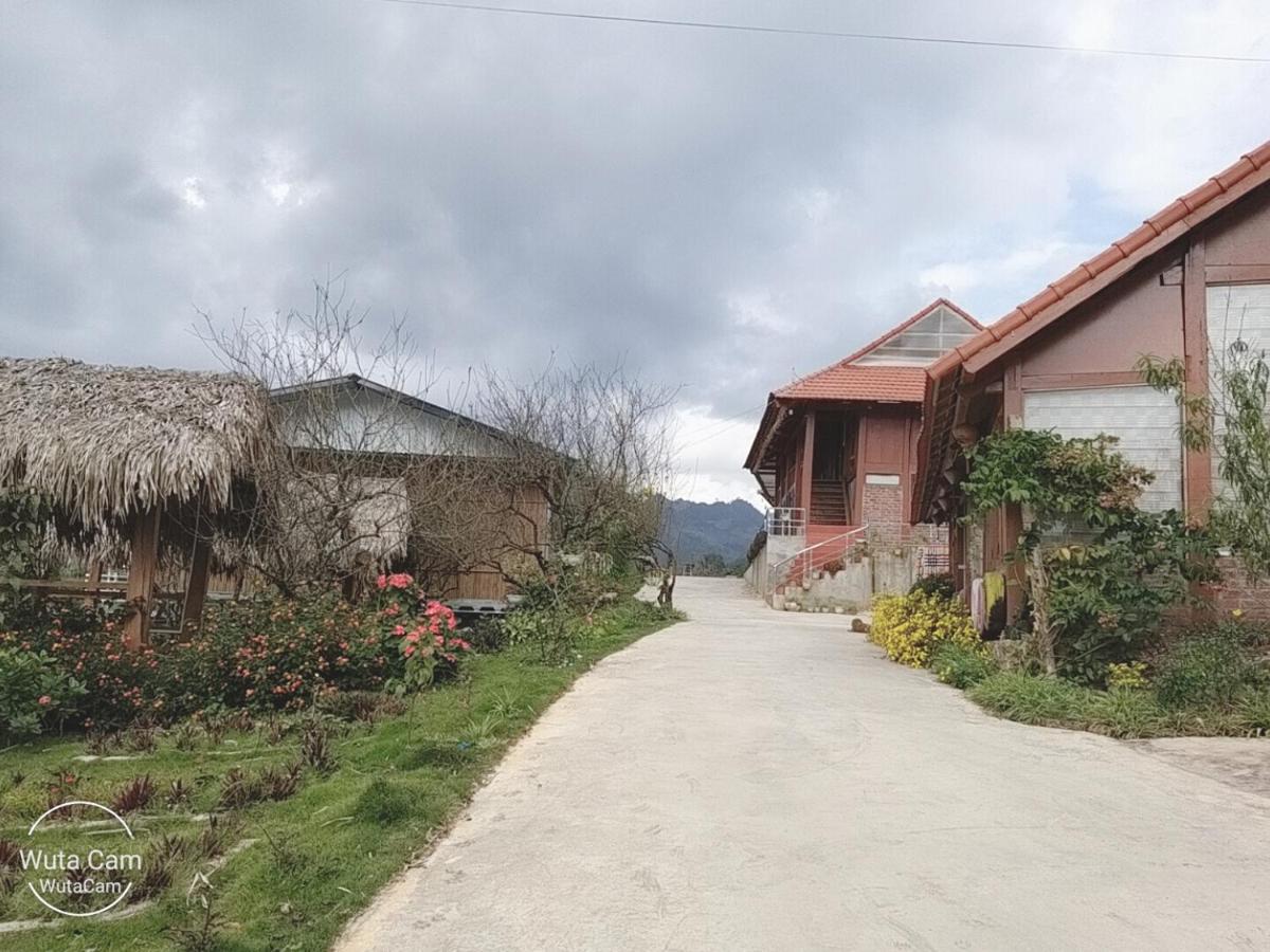 Eco House Moc Chau Bed & Breakfast Exterior photo